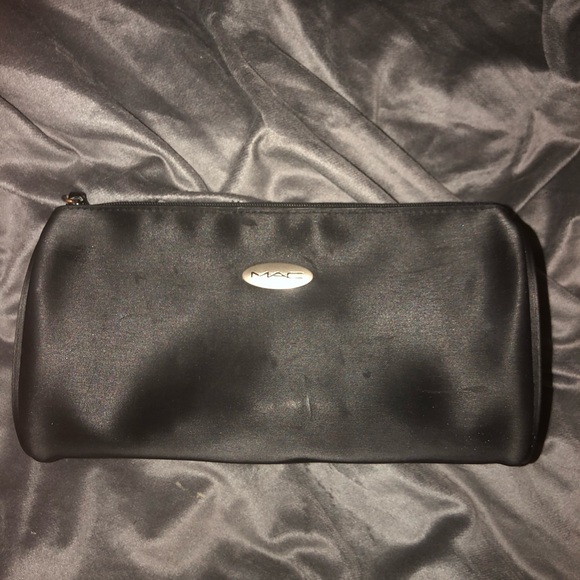 M.A.C cosmetic bag. - Picture 1 of 7